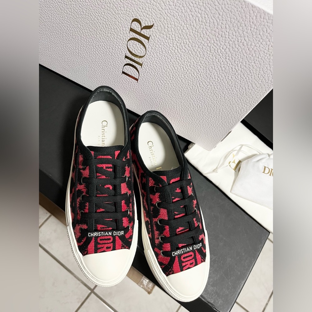 Cotton Mizza Embroidered Walk'N'Dior Low Top Sneakers
